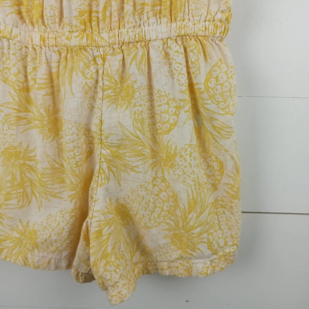 Old Navy girls 5T light yellow with pineapple design flowy romper